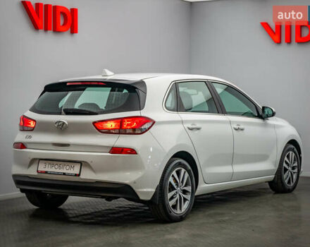 Хендай i30, объемом двигателя 1.6 л и пробегом 71 тыс. км за 16840 $, фото 1 на Automoto.ua