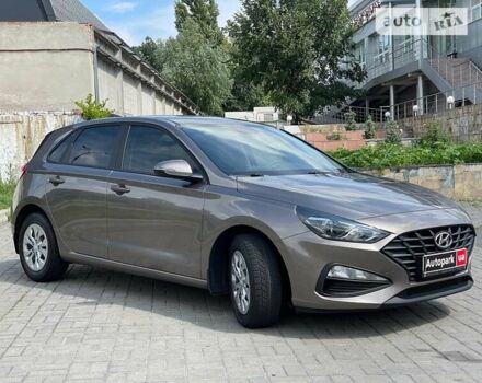 Хендай i30, объемом двигателя 1.5 л и пробегом 32 тыс. км за 17790 $, фото 2 на Automoto.ua