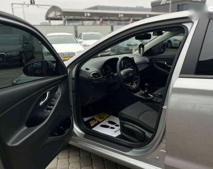 Хендай i30, объемом двигателя 1.5 л и пробегом 48 тыс. км за 14000 $, фото 8 на Automoto.ua