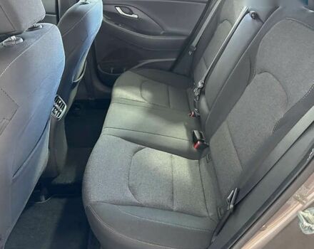 Хендай i30, об'ємом двигуна 1.6 л та пробігом 173 тис. км за 16650 $, фото 9 на Automoto.ua