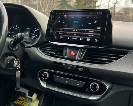 Хендай i30, объемом двигателя 1 л и пробегом 47 тыс. км за 13600 $, фото 14 на Automoto.ua
