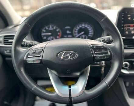 Хендай i30, объемом двигателя 1 л и пробегом 47 тыс. км за 13600 $, фото 13 на Automoto.ua