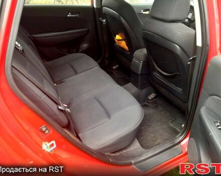 Хендай i30, объемом двигателя 1.6 л и пробегом 320 тыс. км за 5000 $, фото 4 на Automoto.ua