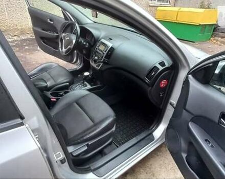 Хендай i30, объемом двигателя 1.58 л и пробегом 280 тыс. км за 6000 $, фото 15 на Automoto.ua