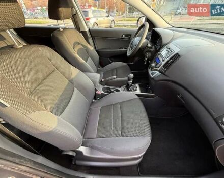 Хендай i30, объемом двигателя 1.4 л и пробегом 189 тыс. км за 7500 $, фото 23 на Automoto.ua