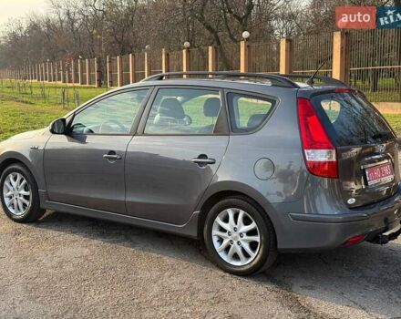 Хендай i30, объемом двигателя 1.4 л и пробегом 189 тыс. км за 7500 $, фото 3 на Automoto.ua