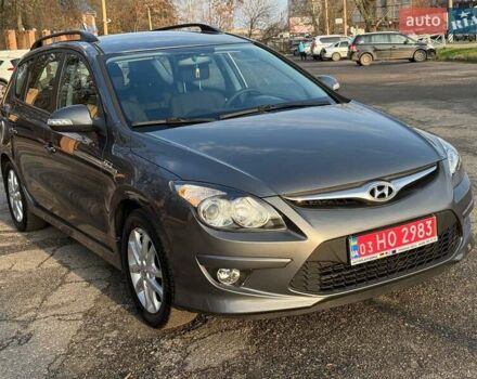 Хендай i30, объемом двигателя 1.4 л и пробегом 189 тыс. км за 7500 $, фото 5 на Automoto.ua