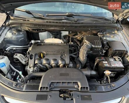 Хендай i30, объемом двигателя 1.4 л и пробегом 189 тыс. км за 7500 $, фото 11 на Automoto.ua