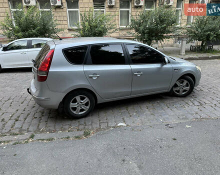 Хендай i30, об'ємом двигуна 1.6 л та пробігом 291 тис. км за 6550 $, фото 7 на Automoto.ua