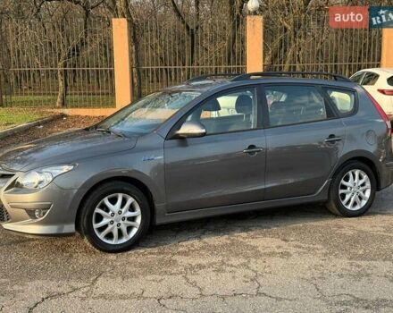 Хендай i30, объемом двигателя 1.4 л и пробегом 189 тыс. км за 7500 $, фото 7 на Automoto.ua