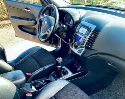 Хендай i30, объемом двигателя 1.6 л и пробегом 116 тыс. км за 7500 $, фото 7 на Automoto.ua