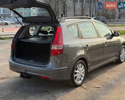 Хендай i30, объемом двигателя 1.4 л и пробегом 189 тыс. км за 7500 $, фото 27 на Automoto.ua