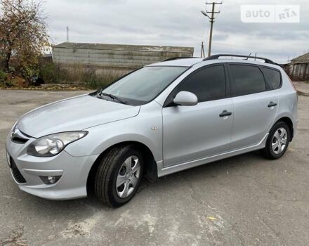 Хендай i30, об'ємом двигуна 1.6 л та пробігом 282 тис. км за 7200 $, фото 1 на Automoto.ua