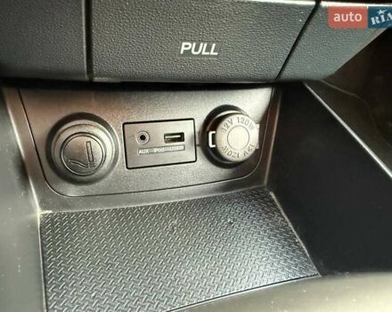 Хендай i30, объемом двигателя 1.4 л и пробегом 189 тыс. км за 7500 $, фото 13 на Automoto.ua