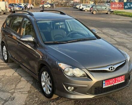 Хендай i30, объемом двигателя 1.4 л и пробегом 189 тыс. км за 7500 $, фото 9 на Automoto.ua