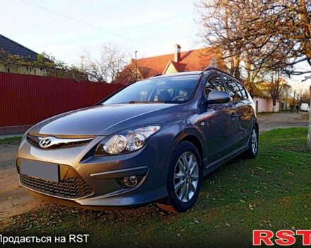 Хендай i30, об'ємом двигуна 1.4 л та пробігом 167 тис. км за 7400 $, фото 3 на Automoto.ua