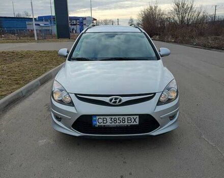 Хендай i30, объемом двигателя 1.4 л и пробегом 121 тыс. км за 7100 $, фото 11 на Automoto.ua