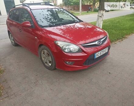 Хендай i30, объемом двигателя 1.4 л и пробегом 325 тыс. км за 5800 $, фото 3 на Automoto.ua