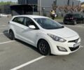 Хендай i30, об'ємом двигуна 1.58 л та пробігом 205 тис. км за 10500 $, фото 4 на Automoto.ua