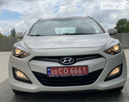 Хендай i30, объемом двигателя 1.6 л и пробегом 233 тыс. км за 9500 $, фото 3 на Automoto.ua