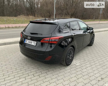 Хендай i30, об'ємом двигуна 1.58 л та пробігом 272 тис. км за 10350 $, фото 8 на Automoto.ua