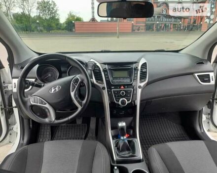 Хендай i30, об'ємом двигуна 1.6 л та пробігом 179 тис. км за 9500 $, фото 9 на Automoto.ua