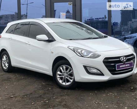 Хендай i30, об'ємом двигуна 1.6 л та пробігом 237 тис. км за 9600 $, фото 10 на Automoto.ua