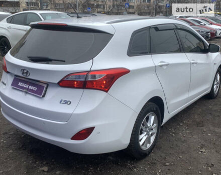 Хендай i30, об'ємом двигуна 1.6 л та пробігом 237 тис. км за 9600 $, фото 17 на Automoto.ua