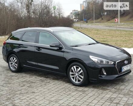 Хендай i30, объемом двигателя 1.58 л и пробегом 128 тыс. км за 14999 $, фото 1 на Automoto.ua