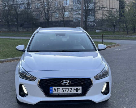 Хендай i30, об'ємом двигуна 1.6 л та пробігом 216 тис. км за 13800 $, фото 5 на Automoto.ua