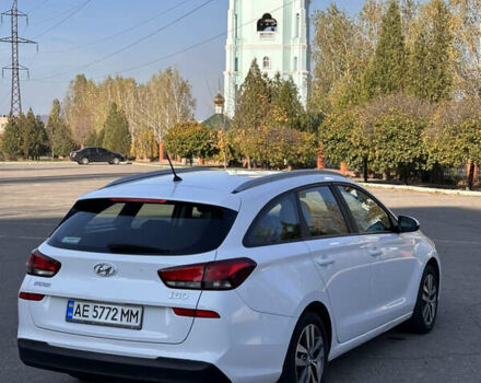 Хендай i30, об'ємом двигуна 1.6 л та пробігом 216 тис. км за 13800 $, фото 6 на Automoto.ua