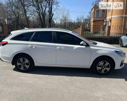 Хендай i30, объемом двигателя 1.5 л и пробегом 67 тыс. км за 17500 $, фото 6 на Automoto.ua