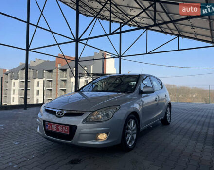 Хендай i30, объемом двигателя 1.6 л и пробегом 220 тыс. км за 5000 $, фото 1 на Automoto.ua