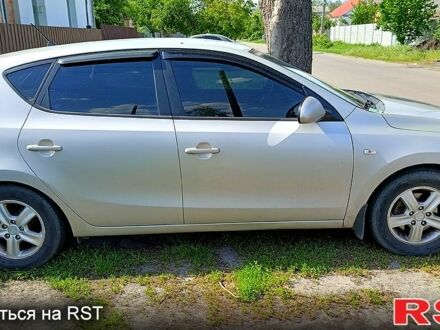 Хендай i30, объемом двигателя 1.6 л и пробегом 172 тыс. км за 5800 $, фото 1 на Automoto.ua