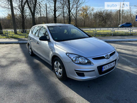 Хендай i30, объемом двигателя 1.4 л и пробегом 212 тыс. км за 6450 $, фото 1 на Automoto.ua