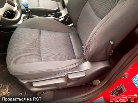 Хендай i30, объемом двигателя 1.6 л и пробегом 320 тыс. км за 5000 $, фото 1 на Automoto.ua