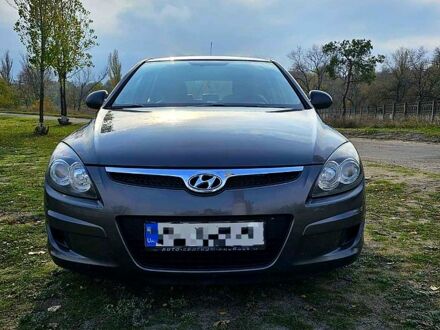 Хендай i30, об'ємом двигуна 1.4 л та пробігом 210 тис. км за 7200 $, фото 1 на Automoto.ua