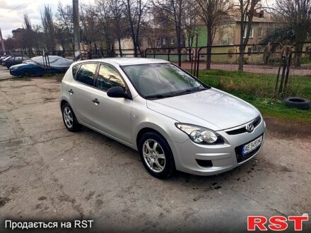 Хендай i30 2009 в Каменское - Днепродзержинск на Automoto.ua Хендай i30, объемом двигателя 14 л и пробегом 180 тыс. км за 6150 $, фото 1 на Automoto.ua