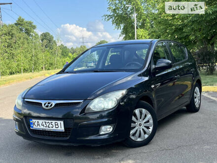 Хендай i30, объемом двигателя 1.4 л и пробегом 240 тыс. км за 5950 $, фото 1 на Automoto.ua