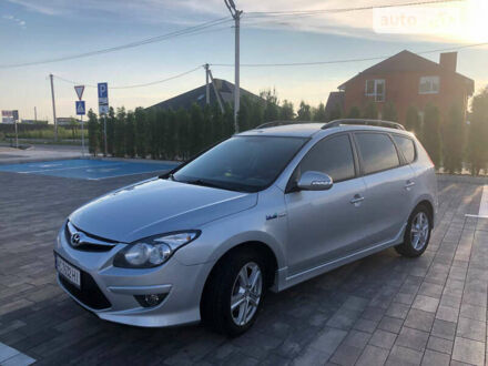 Хендай i30, объемом двигателя 1.6 л и пробегом 260 тыс. км за 7000 $, фото 1 на Automoto.ua