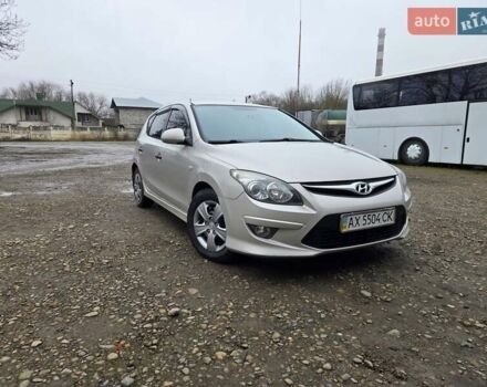 Хендай i30, объемом двигателя 1.6 л и пробегом 225 тыс. км за 5500 $, фото 1 на Automoto.ua