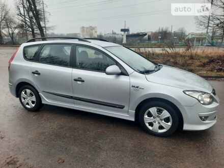 Хендай i30, объемом двигателя 1.4 л и пробегом 191 тыс. км за 7650 $, фото 1 на Automoto.ua