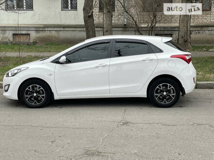 Хендай i30 2013 у Миколаєві на Automoto.ua Хендай i30, об'ємом двигуна 1.6 л та пробігом 71 тис. км за 11000 $, фото 1 на Automoto.ua
