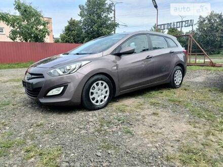 Хендай i30 2014 у Луцьку на Automoto.ua Хендай i30, об'ємом двигуна 1.41 л та пробігом 187 тис. км за 9700 $, фото 1 на Automoto.ua