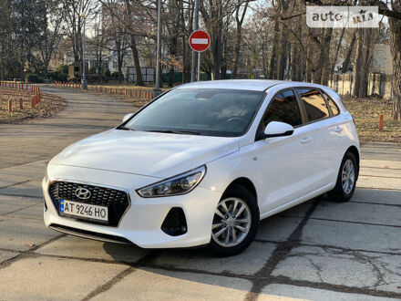 Хендай i30 2019 в Киеве на Automoto.ua Хендай i30, объемом двигателя 1.6 л и пробегом 65 тыс. км за 16700 $, фото 1 на Automoto.ua