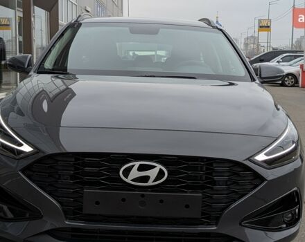 купить новое авто Хендай i30 2024 года от официального дилера Автоберег HYUNDAI на Бальзака Хендай фото