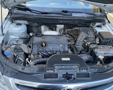 Серый Хендай i30, объемом двигателя 1.4 л и пробегом 197 тыс. км за 5800 $, фото 8 на Automoto.ua