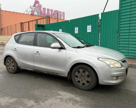 Серый Хендай i30, объемом двигателя 1.4 л и пробегом 100 тыс. км за 4000 $, фото 1 на Automoto.ua