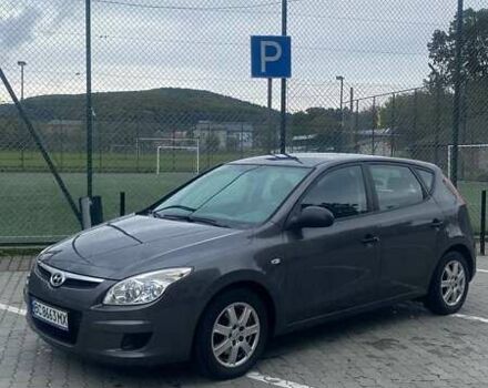 Серый Хендай i30, объемом двигателя 1.4 л и пробегом 201 тыс. км за 5499 $, фото 7 на Automoto.ua