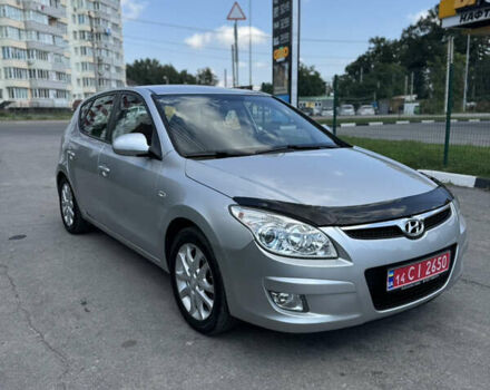 Серый Хендай i30, объемом двигателя 1.6 л и пробегом 207 тыс. км за 6100 $, фото 8 на Automoto.ua